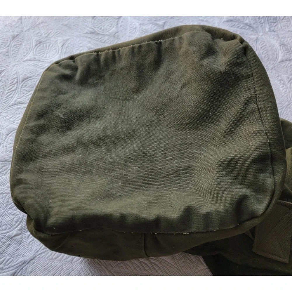Vintage US Army Military Barrack Duffel Bag in Olive Drab Green Canvas